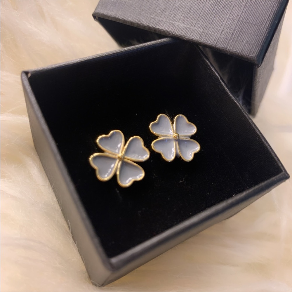 Real 18k Gold Clover Earrings